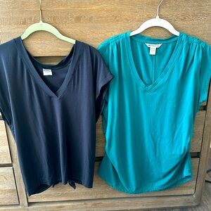 2 ladies Athleta Tops size Large L